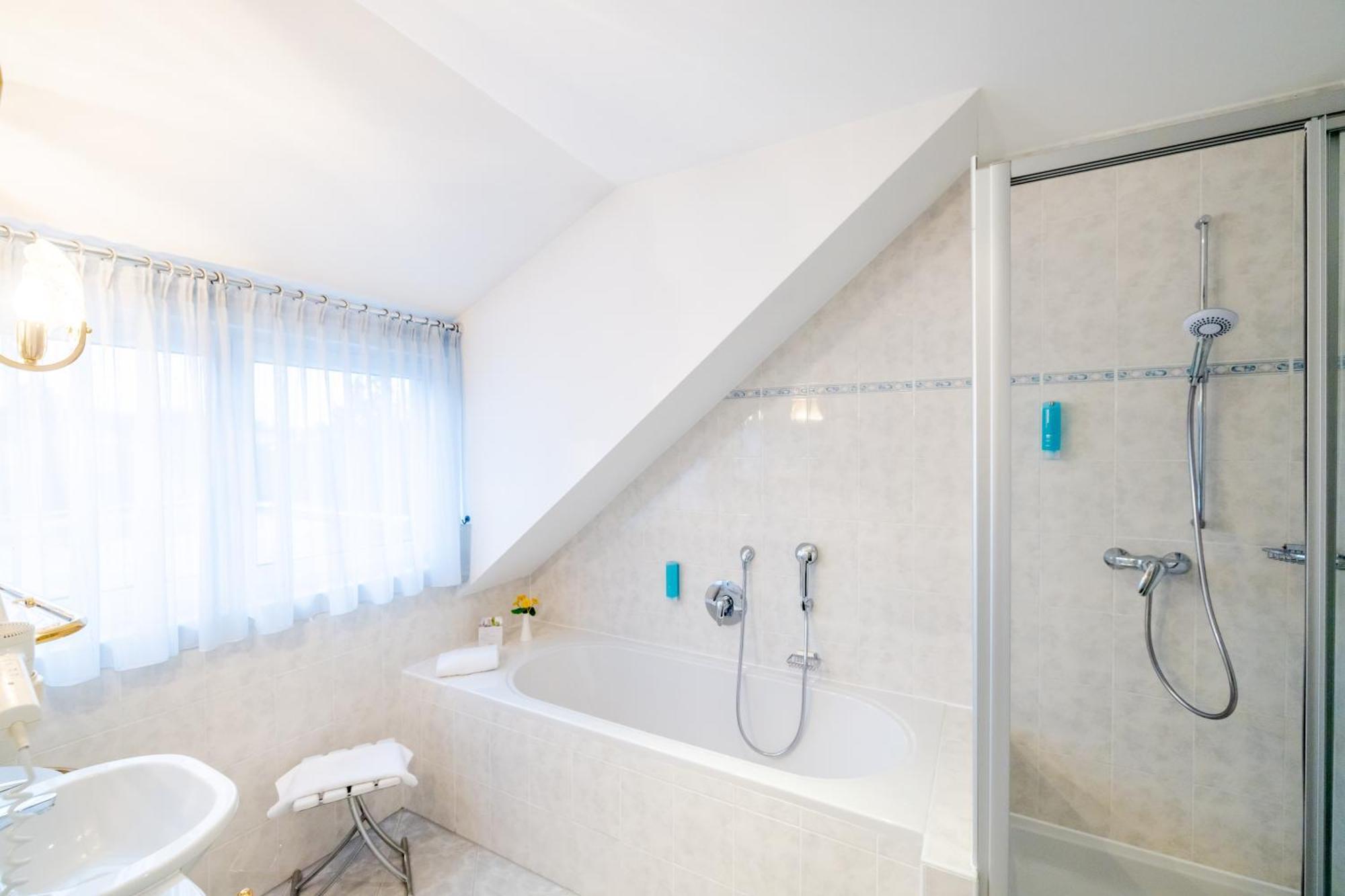שטייר Parkhotel Styria מראה חיצוני תמונה