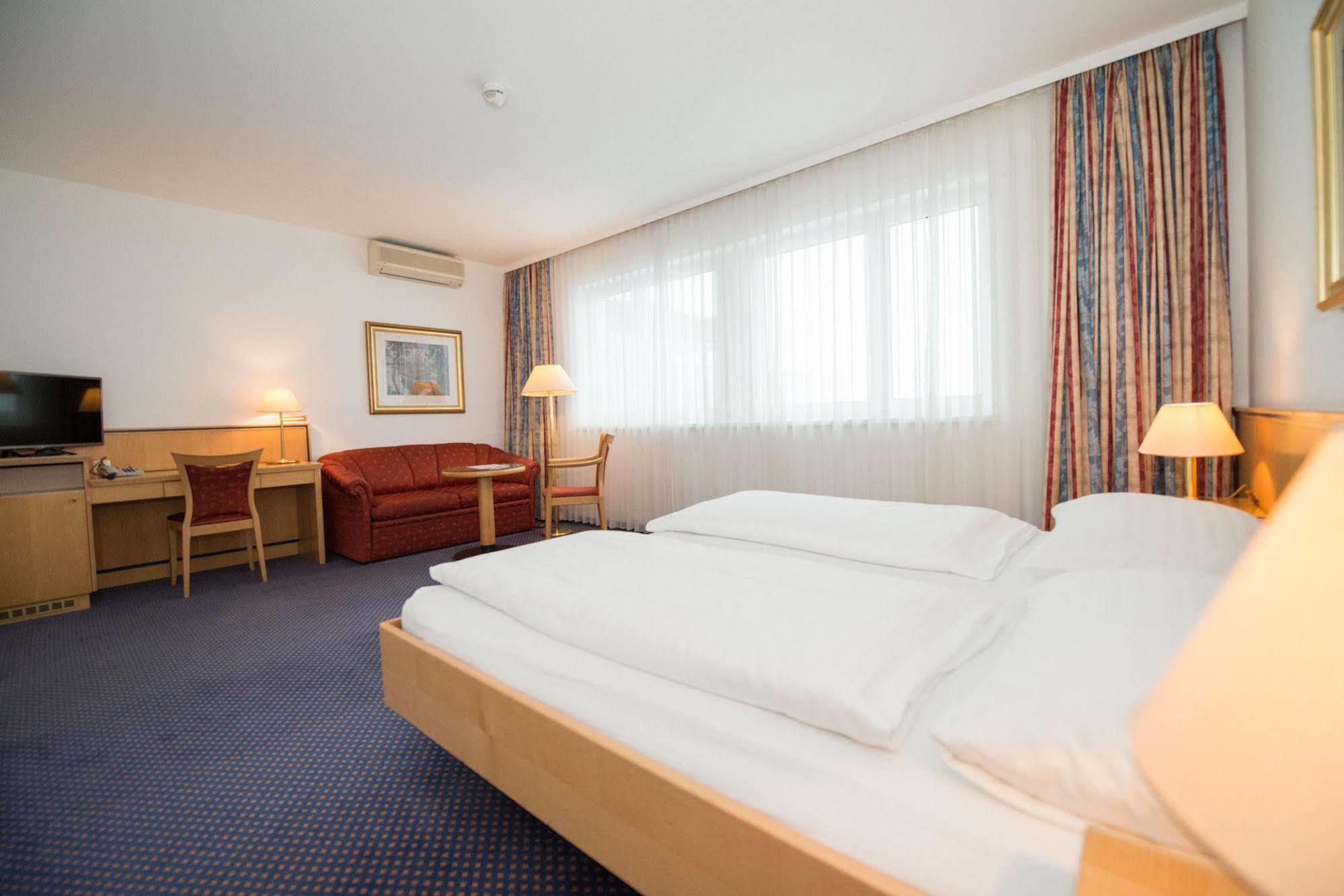 שטייר Parkhotel Styria מראה חיצוני תמונה